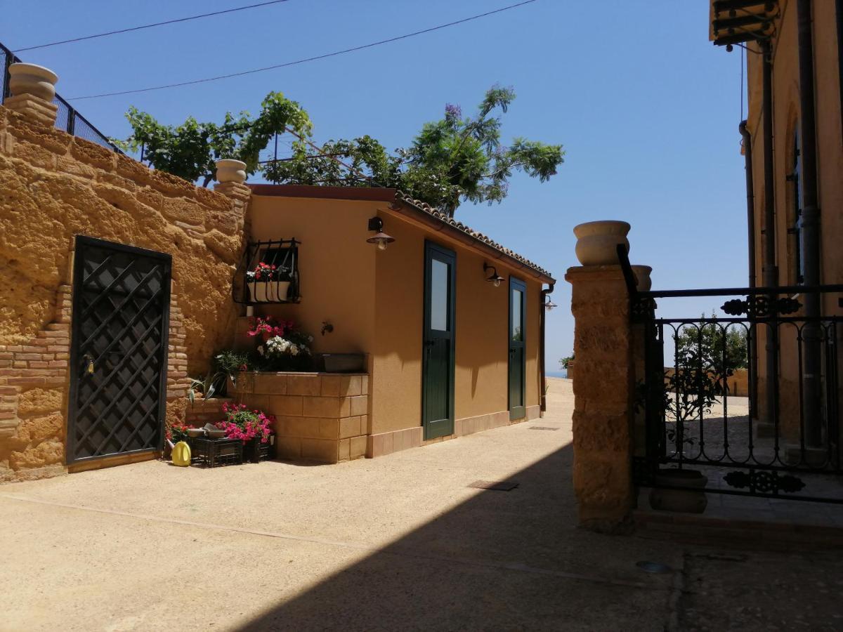 A Casa Di Mammi Nella Valle Dei Templi Agrigento Exterior photo